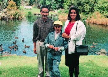 Golriz Ghahraman with her parents in Auckland in 1990, soon after they arrived in New Zealand from Iran.
