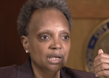 Chicago Mayor moves teen curfew up one hour to curb gun violence – Law Officer