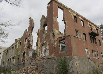 Semenivka's psychiatric hospital in ruins.