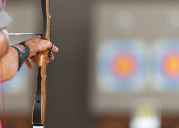 Driver With Road Rage Arrested With Bow and Arrow After Crash in Vegas