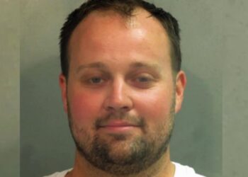 Prosecutors in Josh Duggar Case Ask Court to Throw the Book at Former '19 Kids and Counting' Star