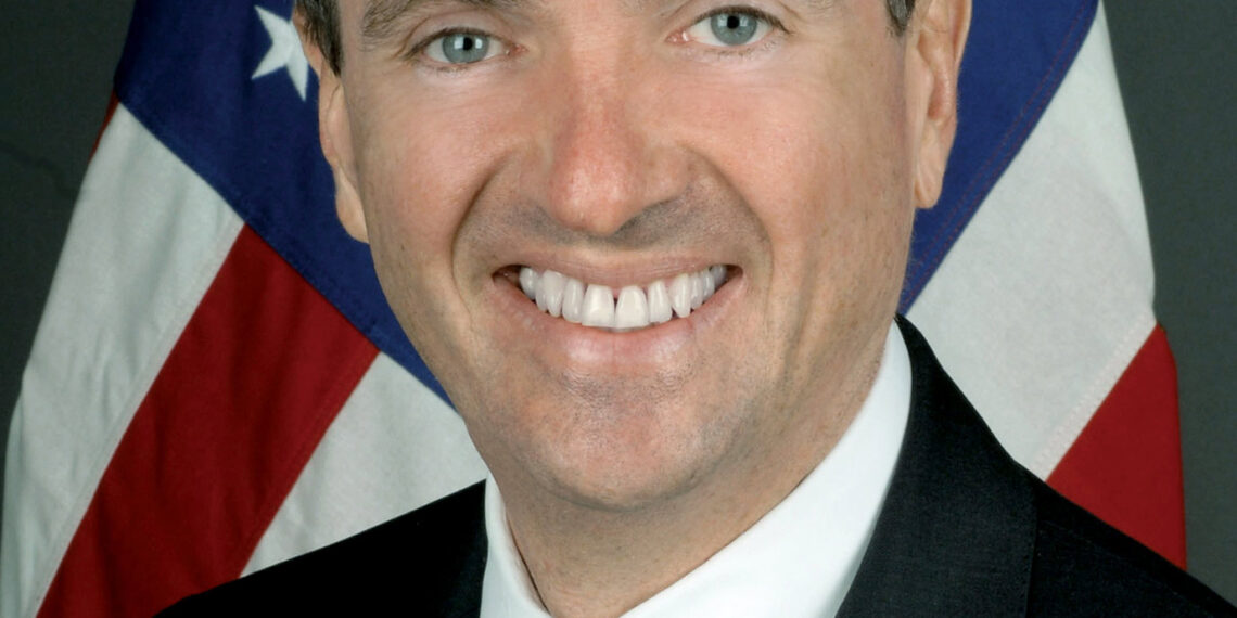 New Jersey governor proposes police licensing plan to boost accountability