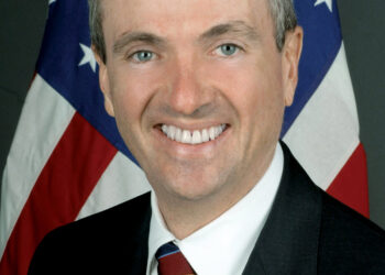New Jersey governor proposes police licensing plan to boost accountability
