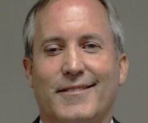 635741984257015602-Ken-Paxton