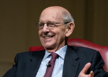 AP Justice Stephen Breyer