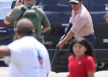 Off-duty Border Patrol agent who helped evacuate Uvalde school speaks out