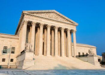 Supreme Court sides with low-income hospital groups in decision about drug reimbursements