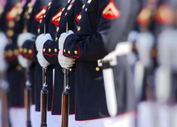 Chicago police recruit Marines to help address officer shortage