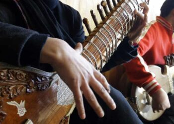 Rich history … a girl practises the sitar at the Afghanistan National Institute of Music in Kabul in 2013.