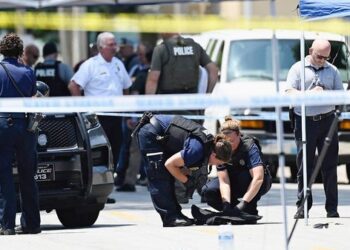 Missouri officer shot, killed during traffic stop