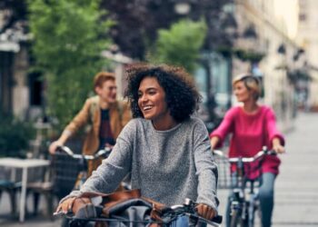 An Experienced Atlanta Bicycle Accident Lawyer Shares 5 Tips for Bicycle Safety