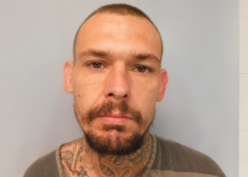 Georgia man douses himself, hostage with gasoline while holding torch during standoff with police – Law Officer
