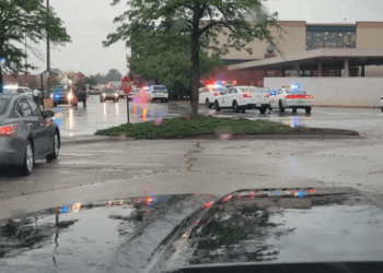 ‘Good Samaritan with a handgun’ fatally shoots mall gunman; 3 victims killed, 2 injured – Law Officer