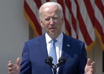 Person Behind Viral Anti-Biden Tweet Admits It’s Misinformation — but Is Keeping It Up ‘Because It’s Biden’