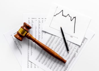 Falling graph and a gavel