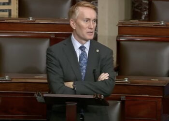 Senator Who Says 13 Year Olds Can Consent to Sex Now Under Fire for Blocking Bill GOP Claims Promotes 'Abortion Tourism'