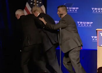 Secret Service 'Likely' Broke Federal Criminal Law by Deleting Text Messages