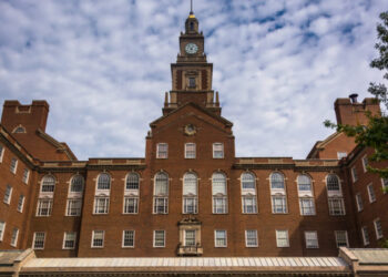 Hernia Mesh plaintiff receives $4.8 million in first bellwether trial against CR Bard