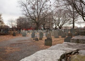 shutterstock_Salem Witch Trials burial