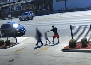 Chicago police looking for man who attempted kidnapping by offering money and pulling girl by the hair – Law Officer