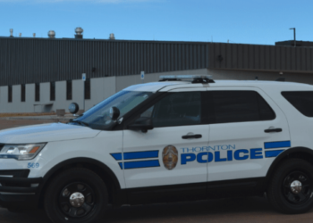 Colorado man walking on Interstate, fatally shot when he brandishes weapon at police – Law Officer