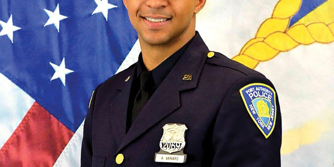 MLB pitcher-turned police officer dies in car accident en route to 9/11 ceremony