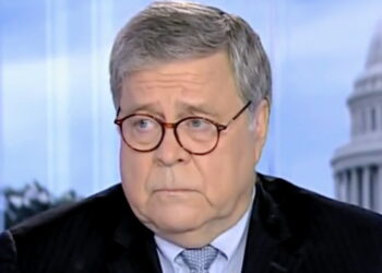 Bill Barr Destroys Trump, Says It's 'Unprecedented for a President to Take All This Classified Info'