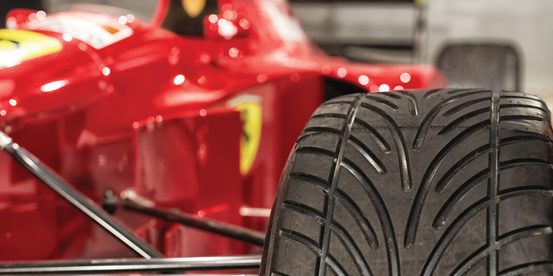 Formula 1 racing: “Push, push” to perform under pressure