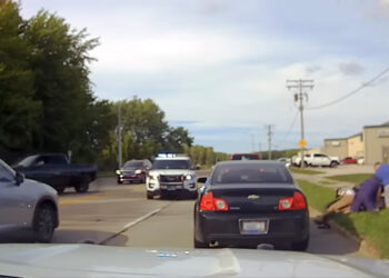 Ohio police officer gets help from good Samaritans after being suddenly attacked