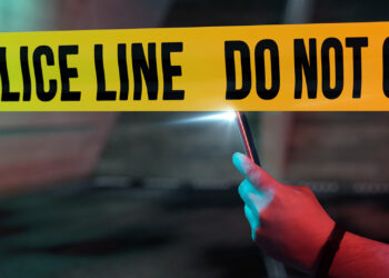 Arizona law prohibiting people from filming law enforcement within 8 feet draws ire and lawsuits