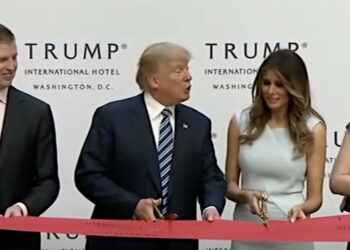 House Democrats Reach Deal to Obtain Trump Financial Documents in 'Conflicts of Interest, Self-Dealing' Investigation