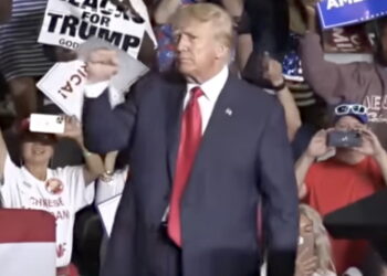 ‘Beyond Un-American’: Experts Blast Trump’s ‘Psychotic’ 103-Minute Ohio Rally Speech
