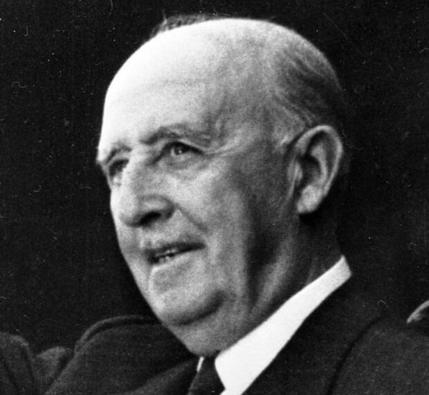 Spain passes law to bring ‘dignity’ to Franco-era victims | Spain