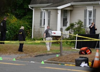 Bodycam shows wounded Conn. officer shoot ambush suspect