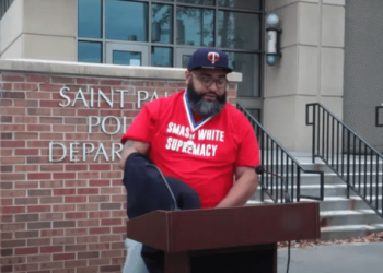 Man says ‘riots work’ when presented with award by St. Paul police – Law Officer