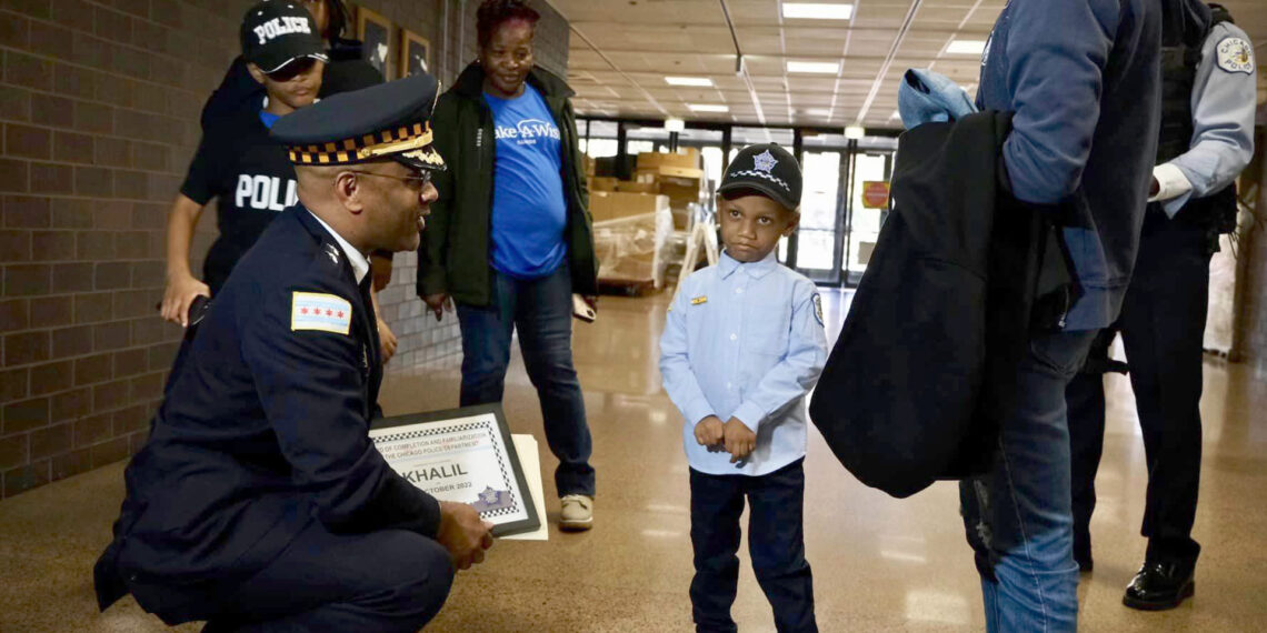Child with sickle cell disease becomes honorary Chicago police officer