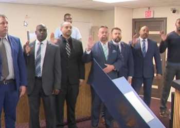 Fla. town rushes to add officers before new PD launches, skips background checks