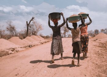 IMPACT OF CLIMATE CHANGE ON INEQUALITIES IN AFRICA.