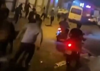A video reportedly shows Iranian protesters clashing with security forces in the northern city of Rasht, Iran
