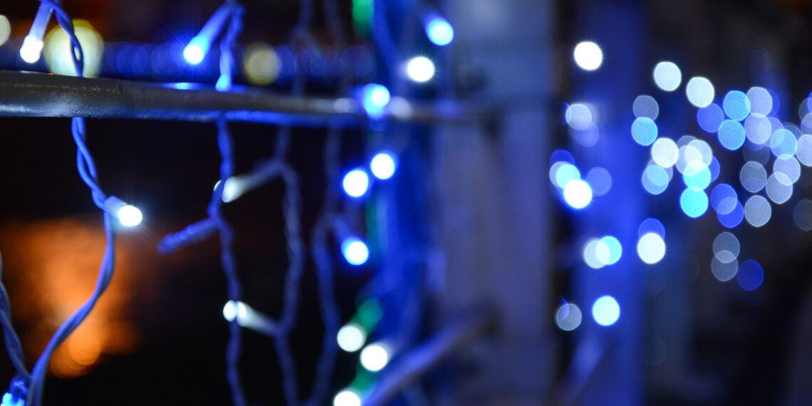 Connecticut family decorates house in blue lights to honor officers involved in deadly ambush