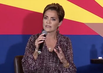 Extremist Republicans Openly Attack Public Schools Teaching Science, Math, History and Social Studies to Kids