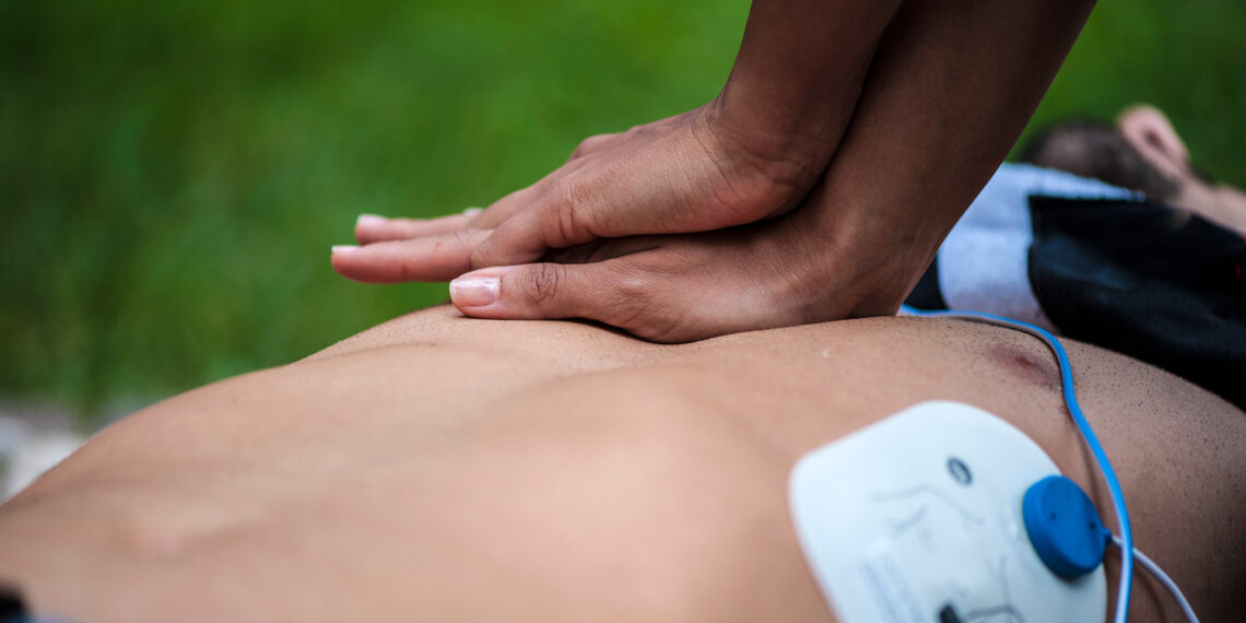 Staten Island nurse saves off-duty NYPD detective’s life after he went into cardiac arrest