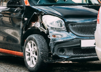 4 Fatalities, 5 Injuries After Head-On Collision