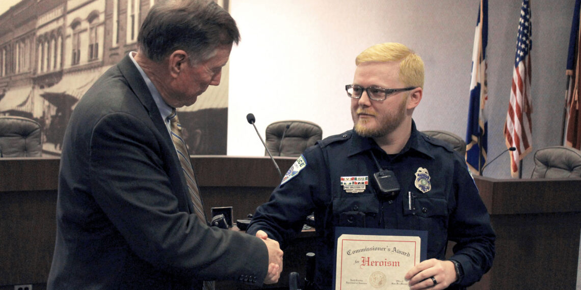 “I felt like it was my job”: North Carolina officer honored for rescuing two children from house fire