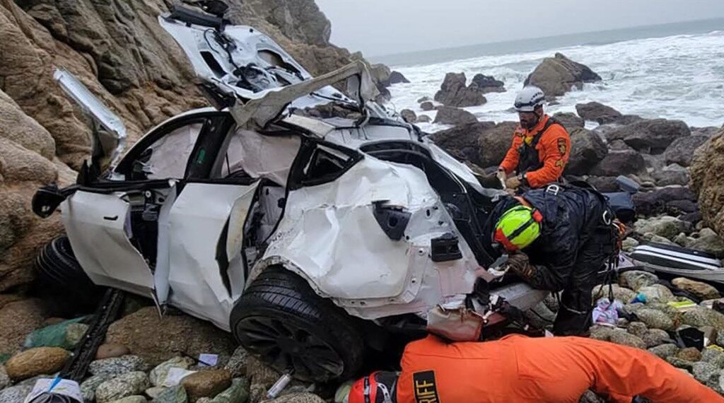 Mangled Tesla after 250-foot plunge