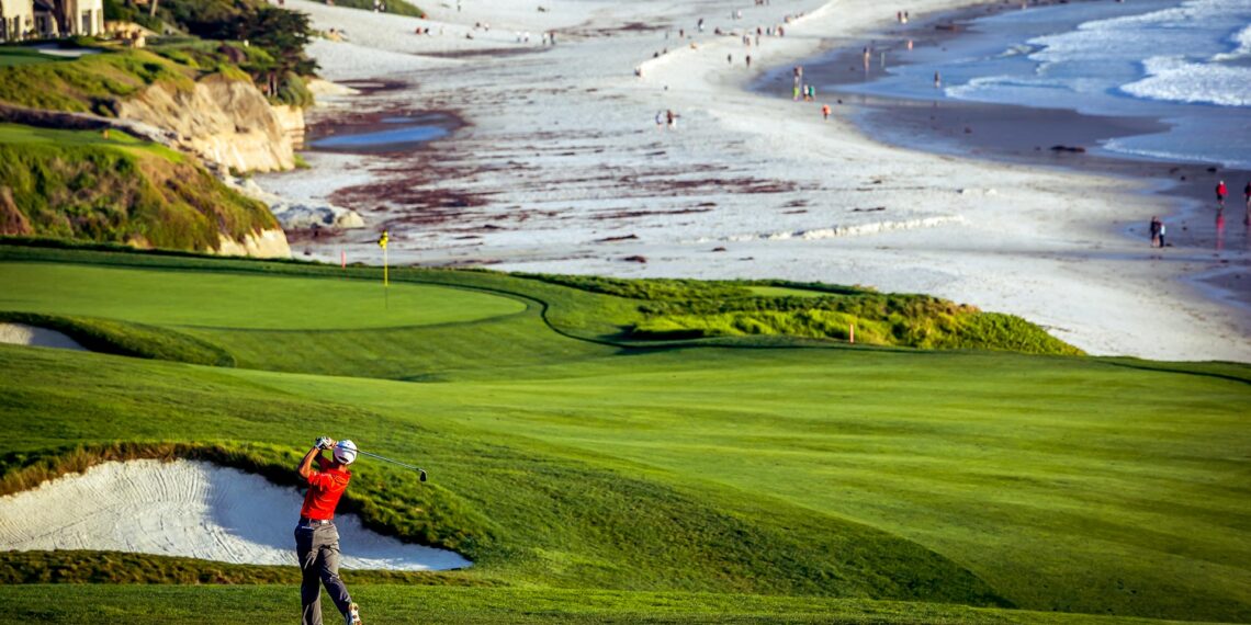 Off-duty sheriff’s sergeant gives lifesaving CPR to golf caddie who collapsed on the green