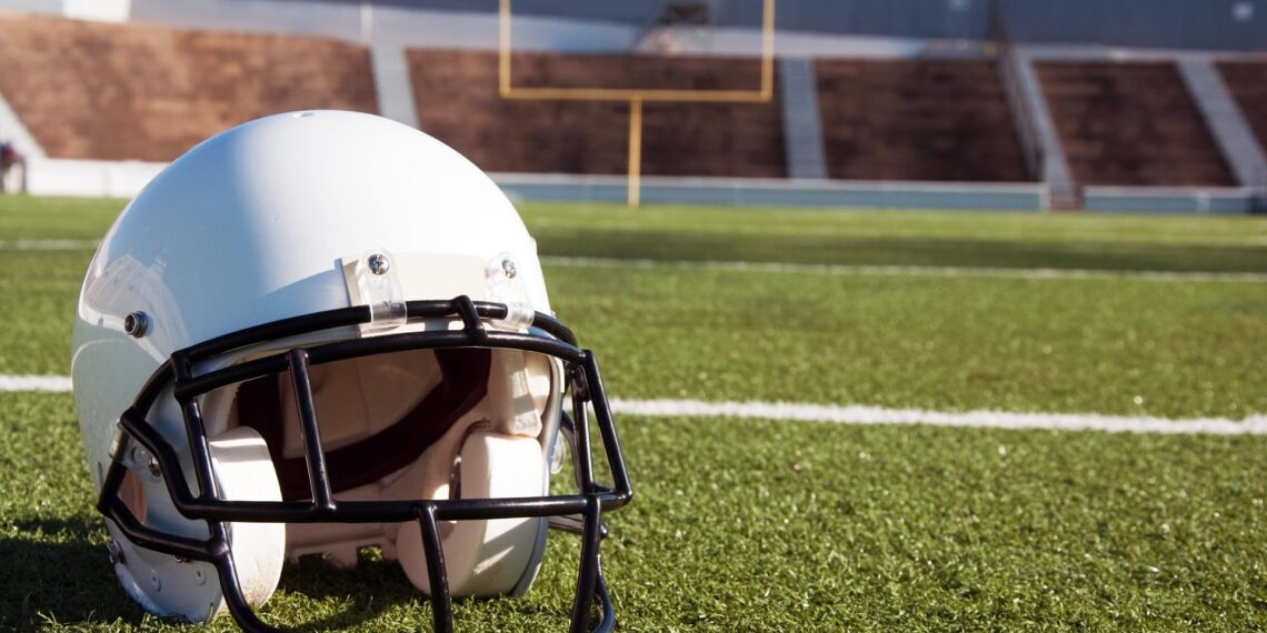 North Charleston police officer drafted by professional football team