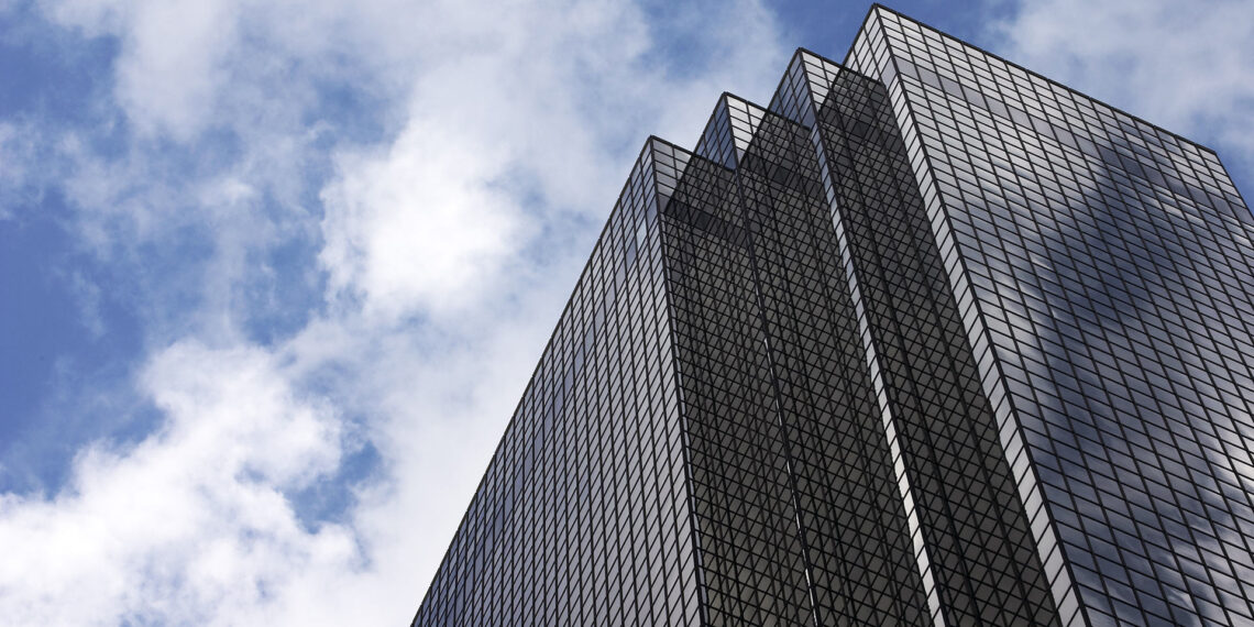 NYPD officer rappels down skyscraper to save man from jumping to his death