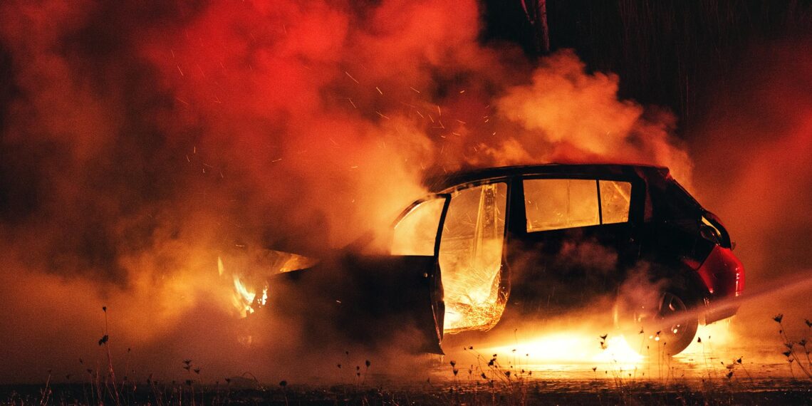 University of New Orleans police officers rescue child from burning car