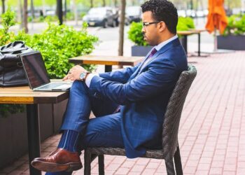 What Does Business Formal Mean for Men? A Guide
